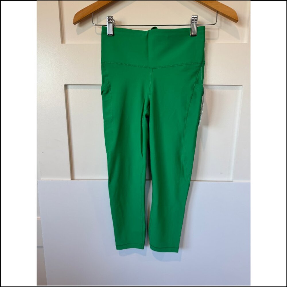 NEW with tag Athleta Interval Stash Leggings 7/8 - XS